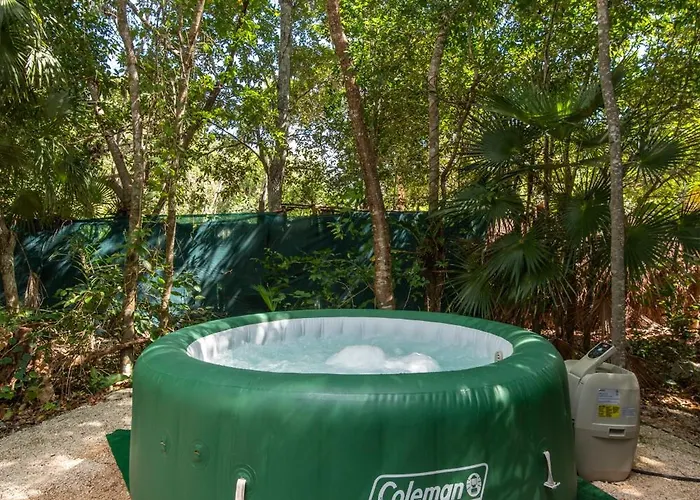 Jungle Glamping K'u' Kuk * Chemuyil