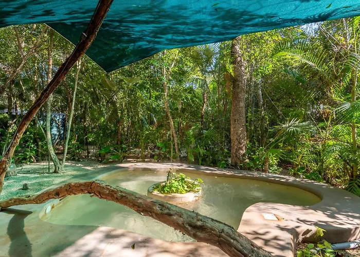 Jungle Glamping K'u' Kuk Apartment