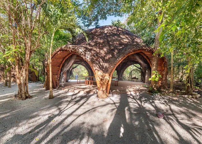 Jungle Glamping K'u' Kuk Appartement