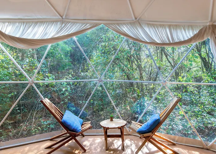 Jungle Glamping K'u' Kuk *